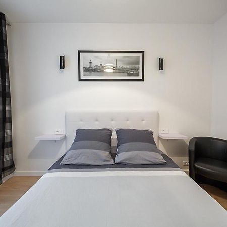 Near Eiffel Tower - Beautiful Flat Apartment Paris Exterior photo